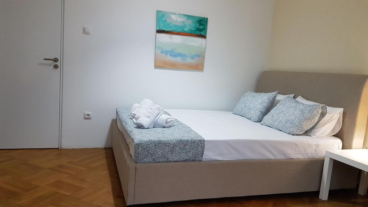 Apricot Apartment - Athens Center, 6 Bd, 2.5 Bath Atenas Exterior foto