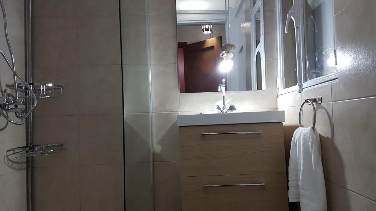 Apricot Apartment - Athens Center, 6 Bd, 2.5 Bath Atenas Exterior foto