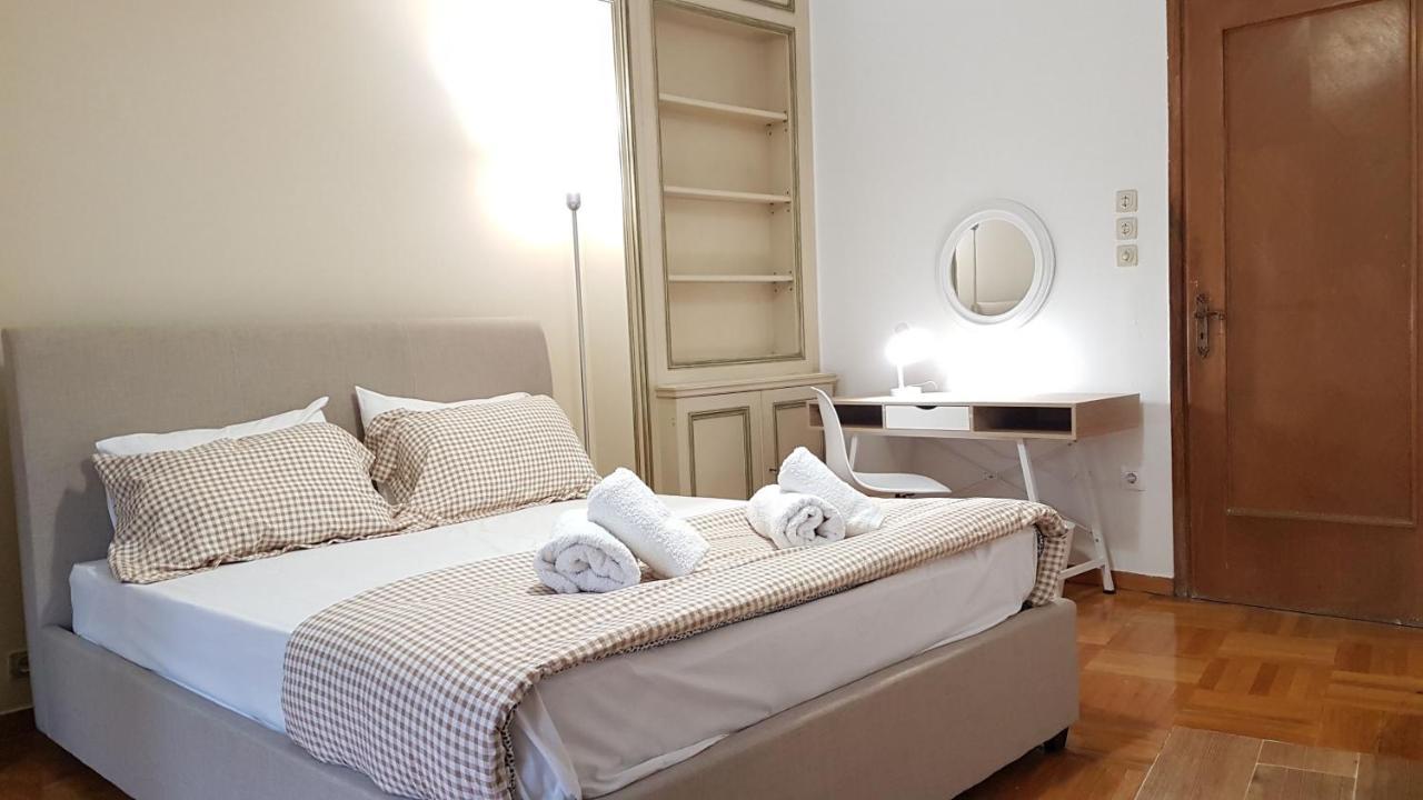 Apricot Apartment - Athens Center, 6 Bd, 2.5 Bath Atenas Exterior foto